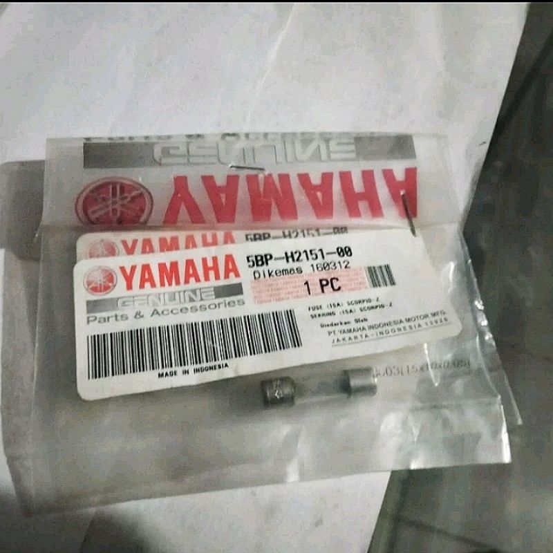 SIKRING SEKRING FUSE TABUNG 15A SCORPIO