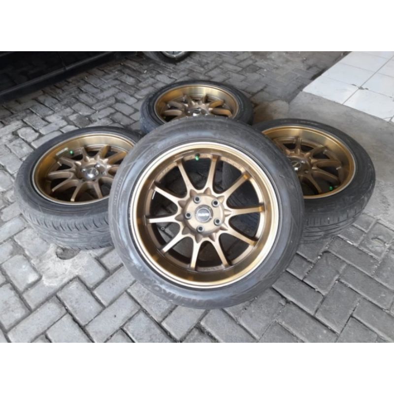 Velg Mobil Bekas Murah CE28 Ring 18x8 Pcd 5x114 ET35 + Ban 235 50 18 Cocok Innova Xpander Brv Hrv Dl