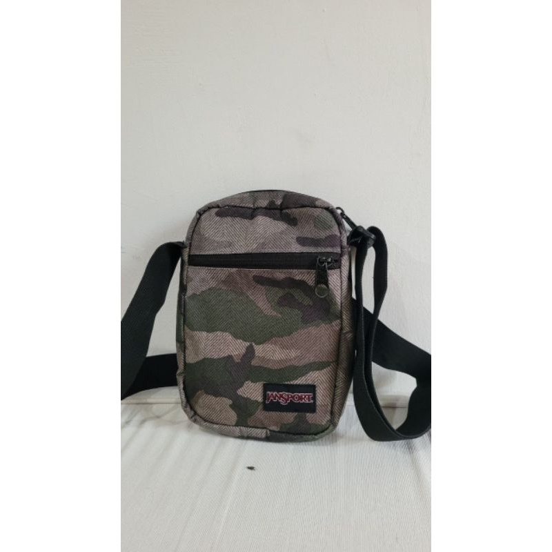 (Preloved) Jansport Tas Selempang Bekas Bagus Terawat