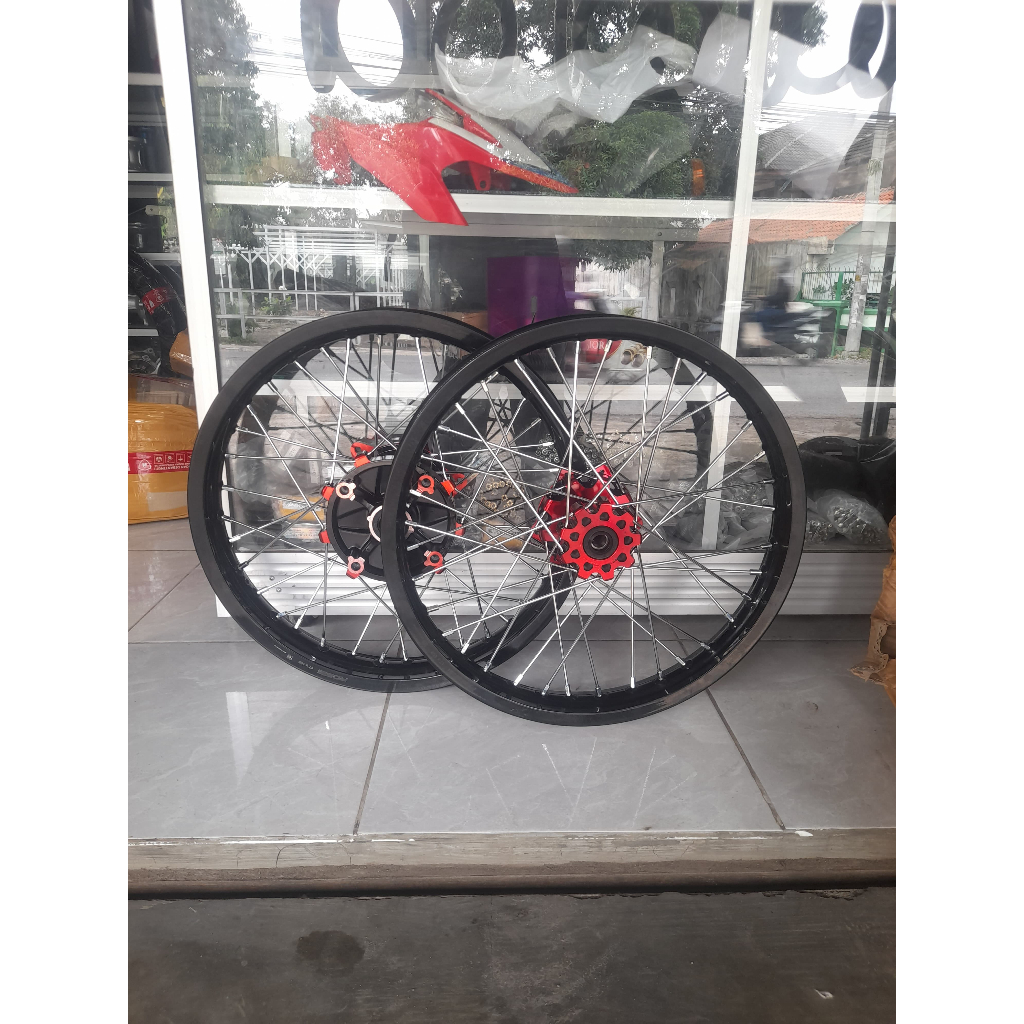 velg set surex crf 150 l ring 17 ukur 160 185 tanpa ban