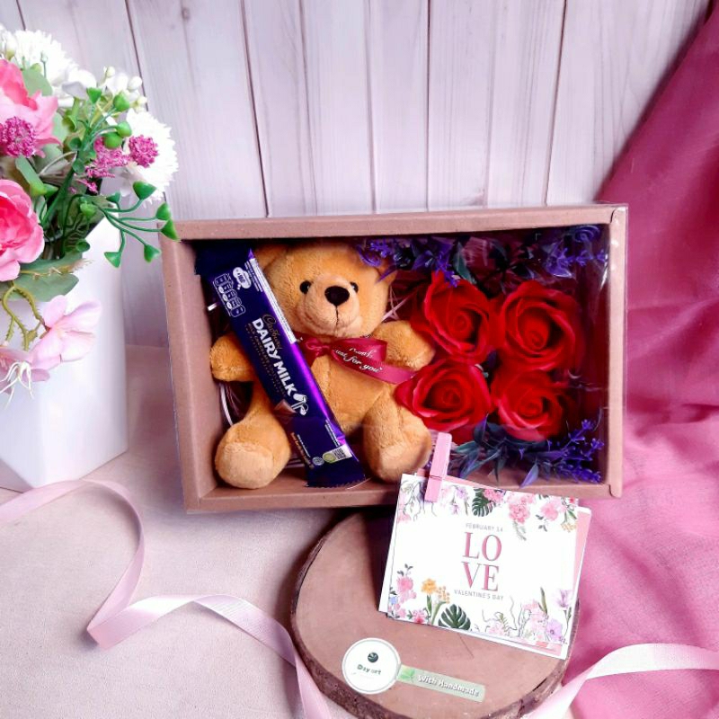 

Paket Valentine - Teddy Mini Bunga Sabun + Cokelat