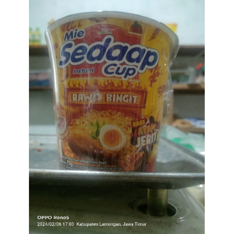

Mie sedaap Cup Rawit Bingit Rasa Ayam Jerit