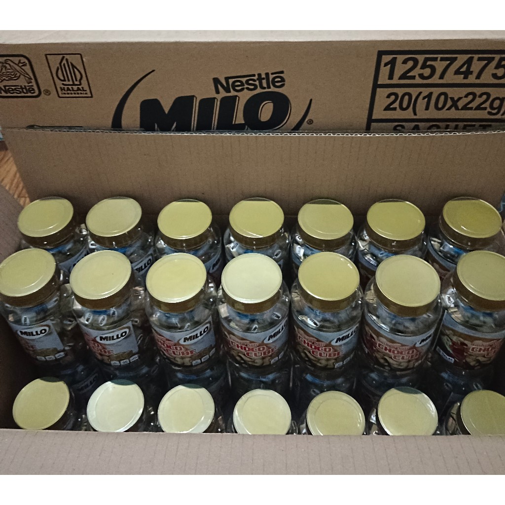 

Kacang Mede Milo/Millo Cube 1 Dus (Per Dus Isi 42 Toples, Per Toples Isi 50 Cube)