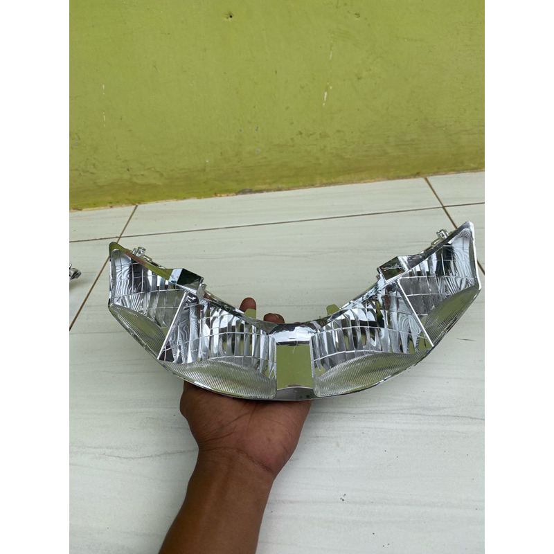 frame reflektor  lampu dalam crom  aerox new 155 ori
