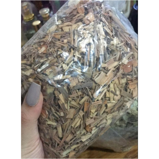 

DAUN SEREH WANGI KERING / DAUN SERAI MERAH KERING (obat herbal)