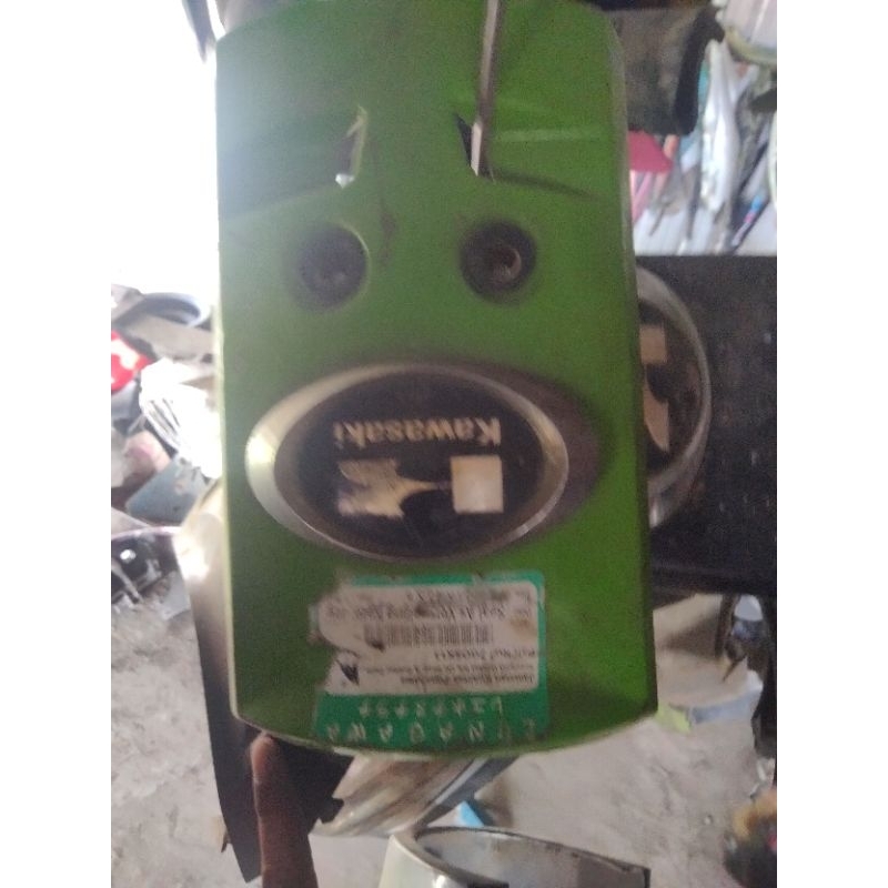 dasi Kawasaki Kaze r hijau
