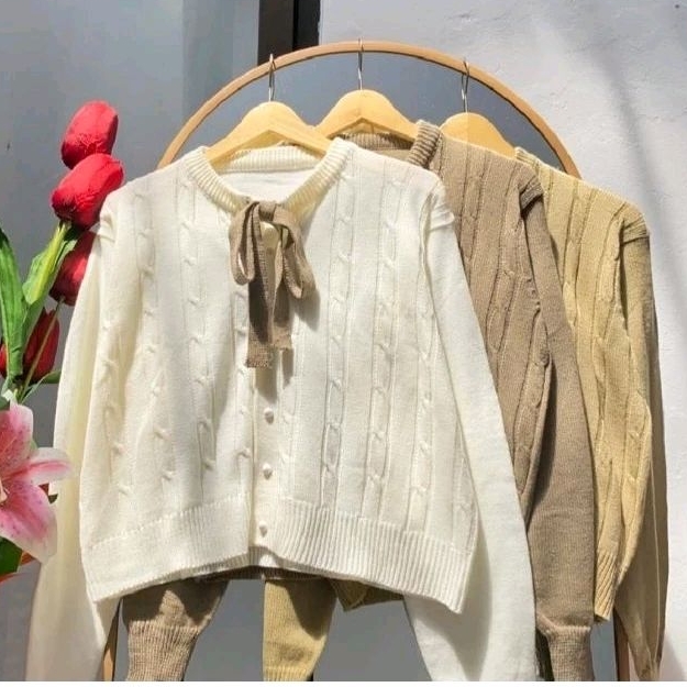 Astari Cable Cardigan / Sweater Atasan Wanita Cardigan Cable