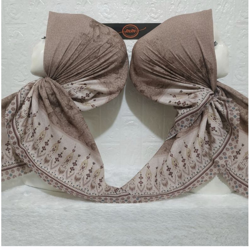 jilbab segi empat motif katun denai