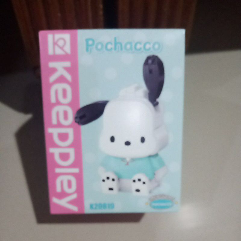pochacco keeppley sanrio figure