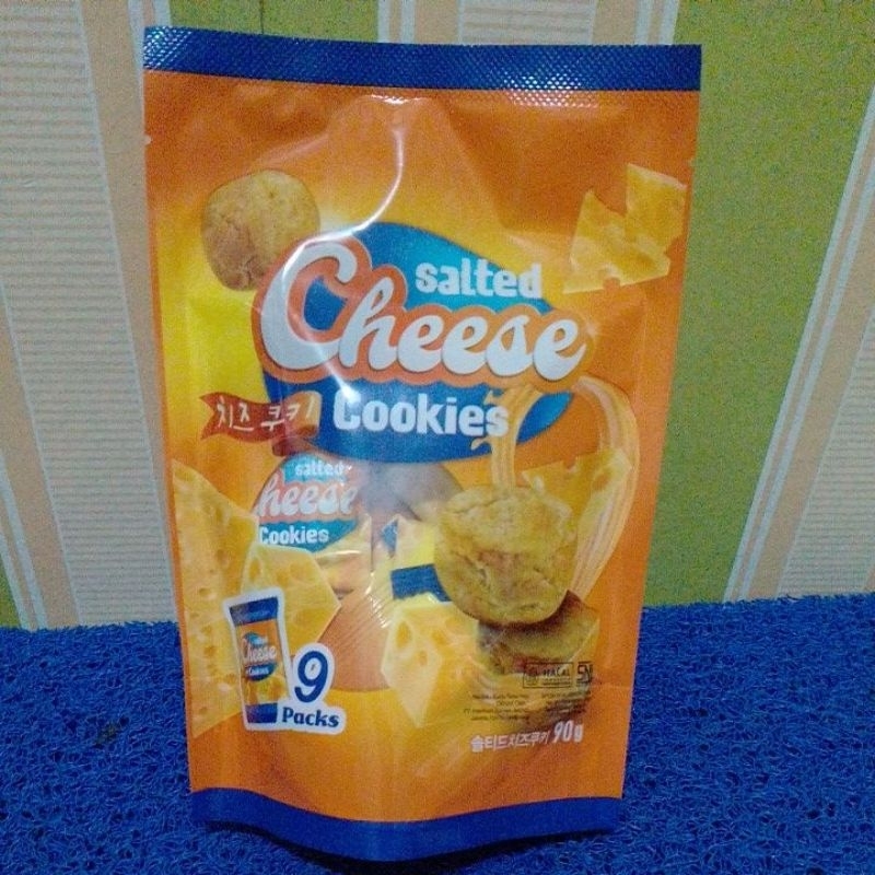 

SALTED CHEESE COOKIES