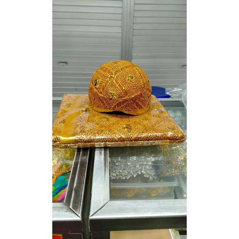 jarik  Prada motif Sidomukti