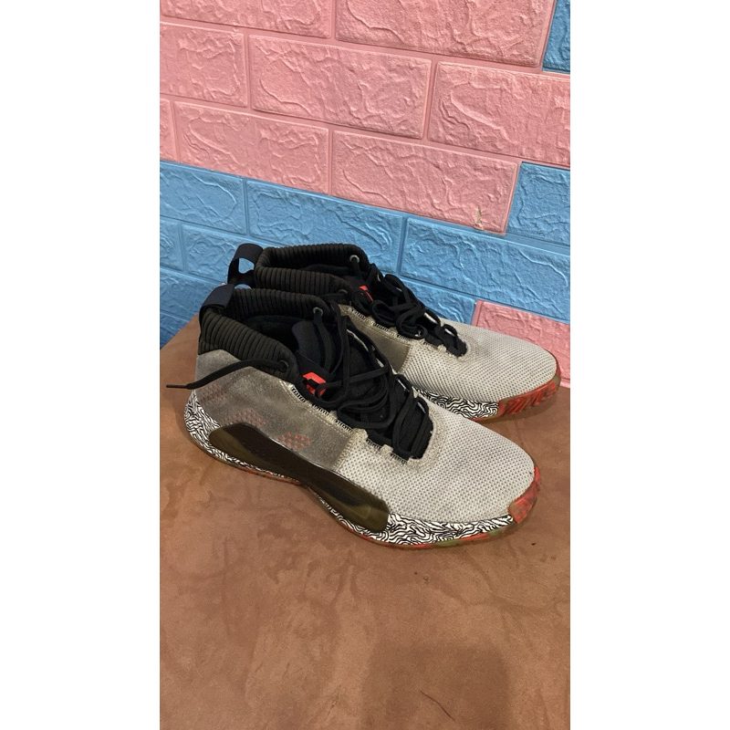 Adidas Dame 5 Ori Second Size 46