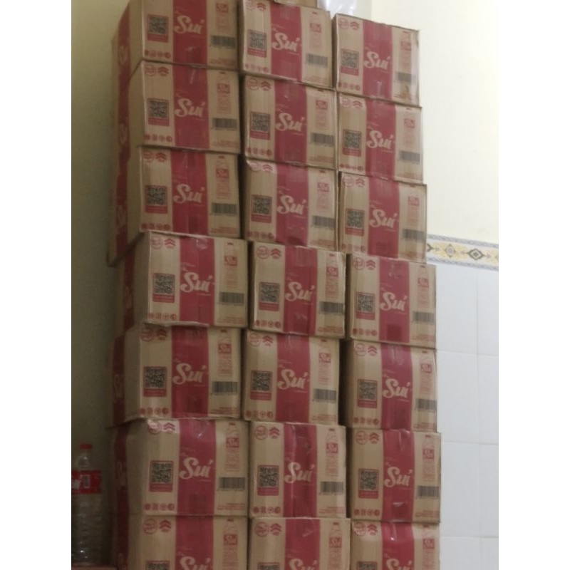 

SUI Air Mineral Botolan isi 24x600ML