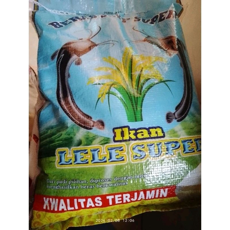 

Rojo Lele Beras Slyp Super 5 Kg