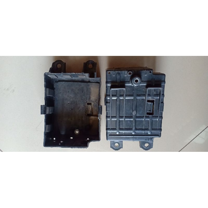 DUDUKAN ACCU NS200 RUMAH AKI BAJAJ 200NS HOLDER AKI KAWASAKI PULSAR 200NS BRACKET BREKET AKI BR200