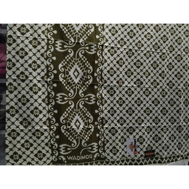 sarung wadimor bali silver,sarung motif kembang