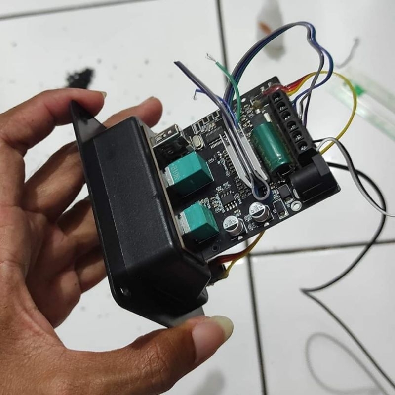 Wuzhi Audio ZK-LT21 Bluetooth 5.0 Amplifier Class D 2.1