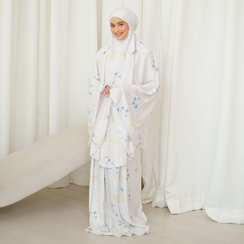 Lozy Hijab - Shafira Prayer Set (Mukena Rayon Motif 2in1 Umroh Haji)