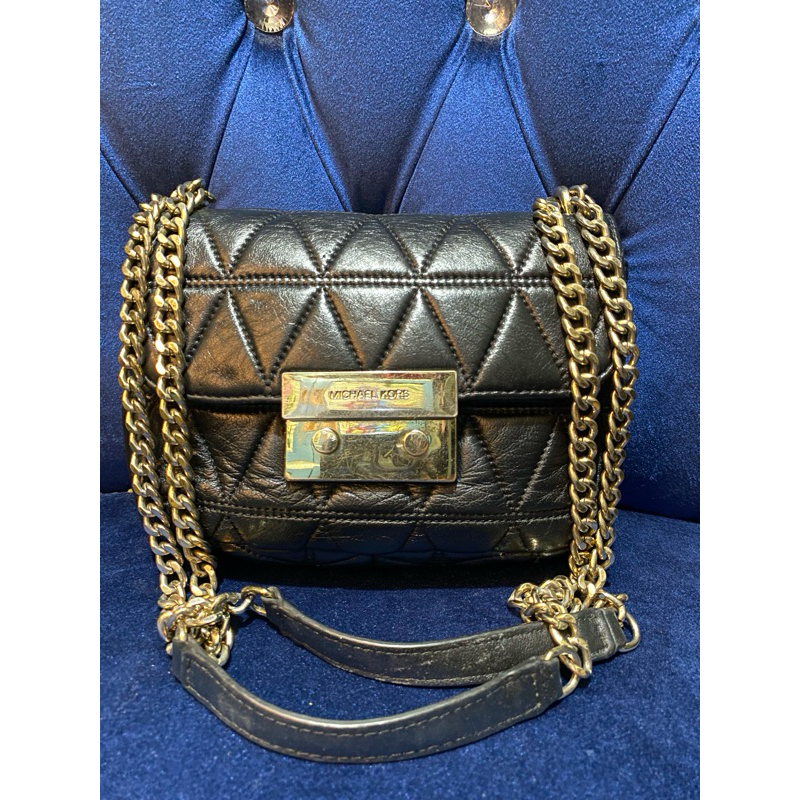 Tas Sling Michael Kors Preloved