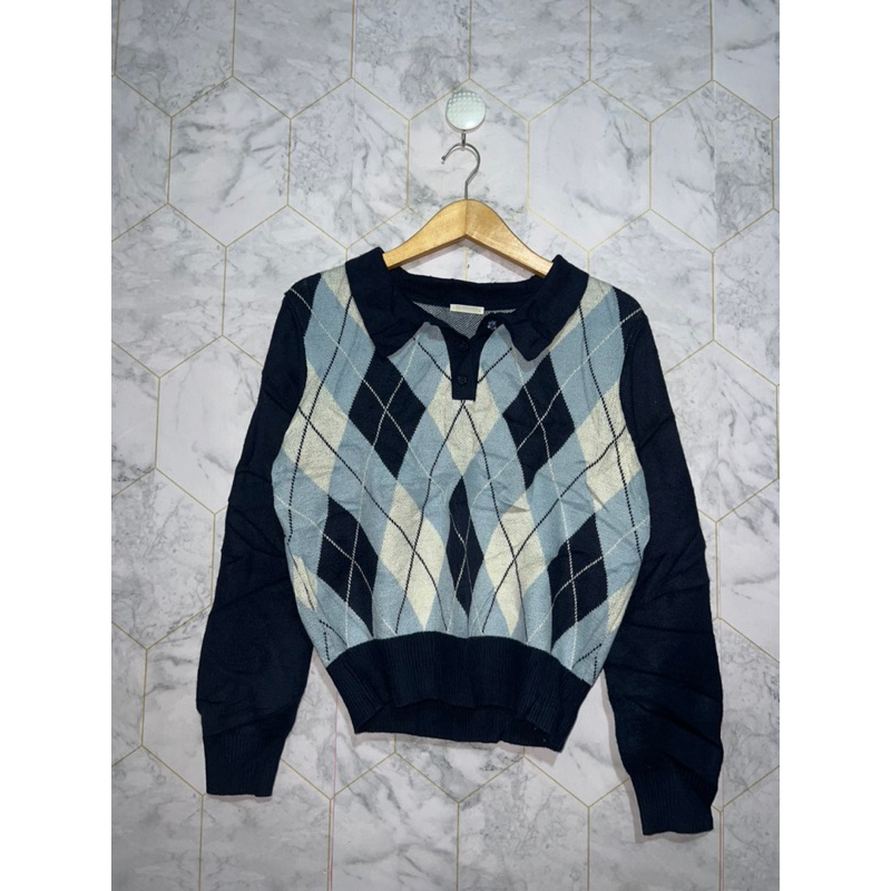 rajut ketupat crop navy gu