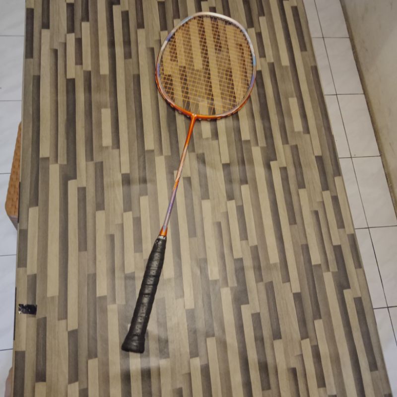 Raket Badminton Astec Hurricane 800, second Good senar Yonex BG 80 Power, 27lbs Original Terjamin