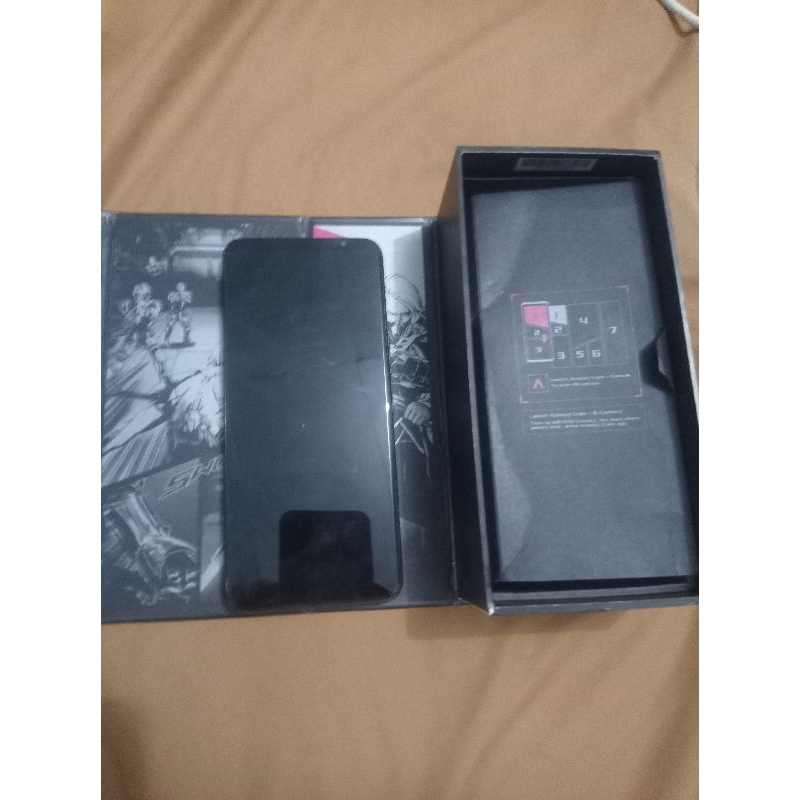 Rog phone 5s 8/128 matot