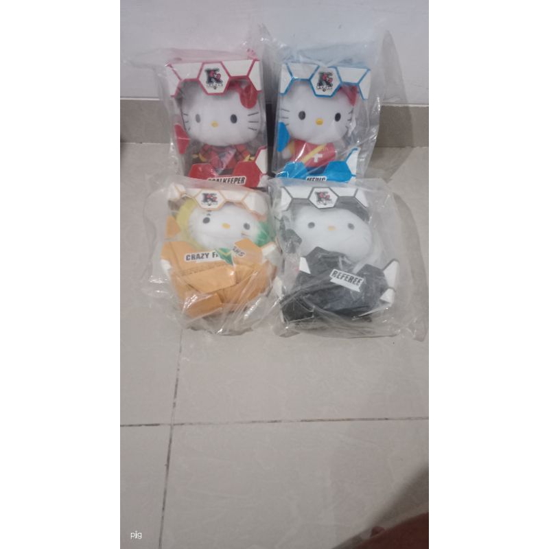 boneka hello kitty McDonald's K league