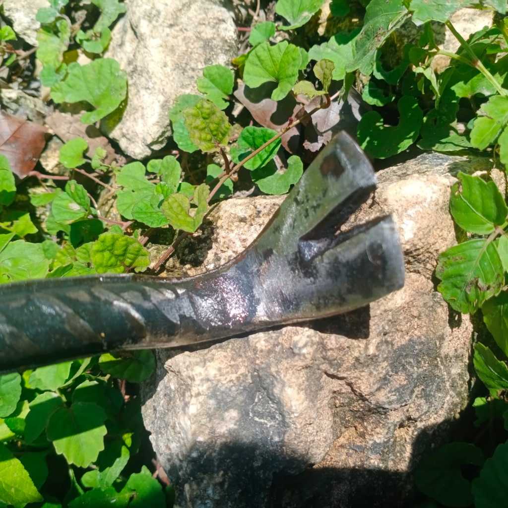 linggis cabut paku 100 cm