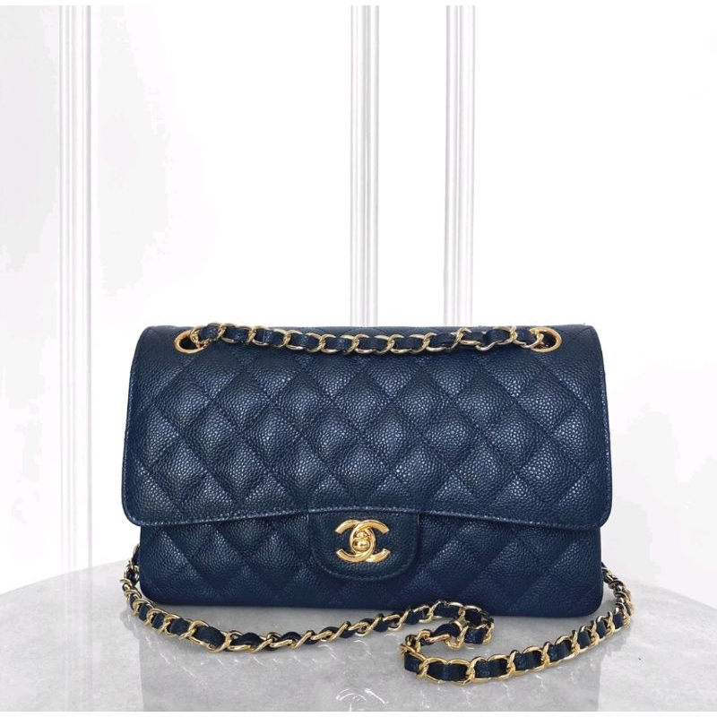 Chanel Classic Flap Medium Caviar