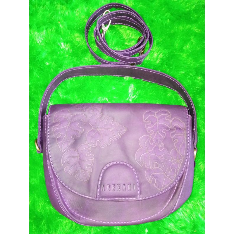 Abekani Twinsie purple crazy horse engrave
