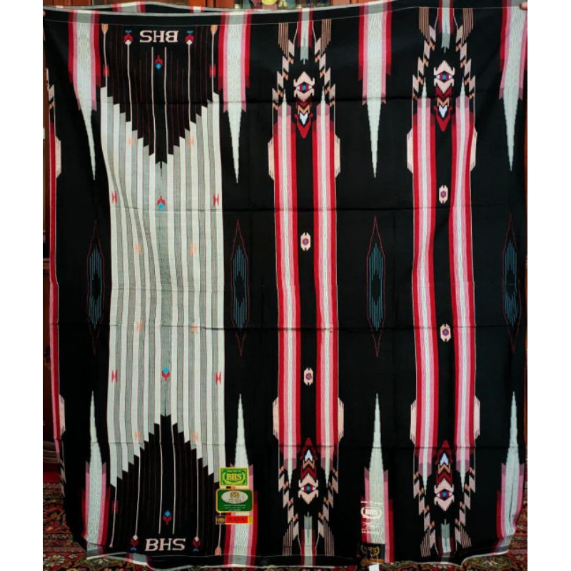 SARUNG BHS SGC GOLD SUTERA SPUNSILK 210 WARNA HITAM LIMITED EDITION