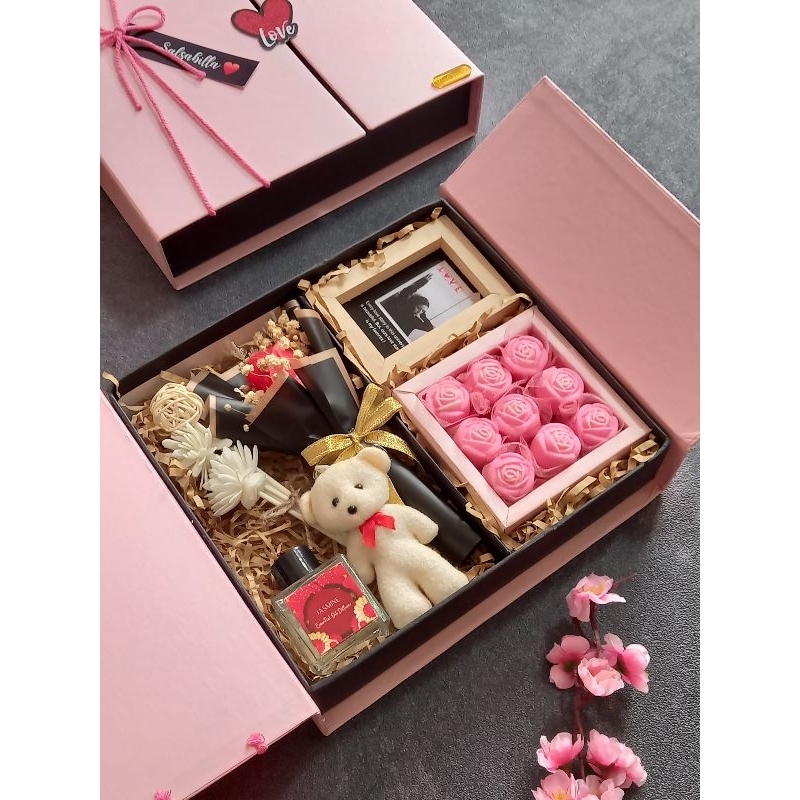 

Young Gift - Coklat valentine 2024