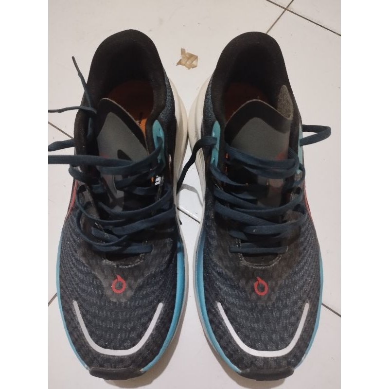 Sepatu Running Ortuseight Hyperblast