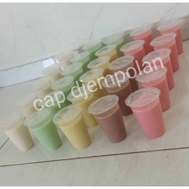 

sari kedelai cap Djempolan asli enak gurih gula asli susu kacang dele soy milk soymilk minuman alami segar nut kacangan bergizi menyehatkan nat delai delei deley kadelai anak MPASI bayi baby Snack camilan drinking drink kemasan gelas glass pack packing