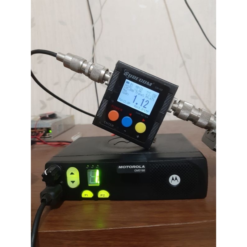 RADIO RIG MOTOROLA GM3188 VHF 25 WATT NORMAL