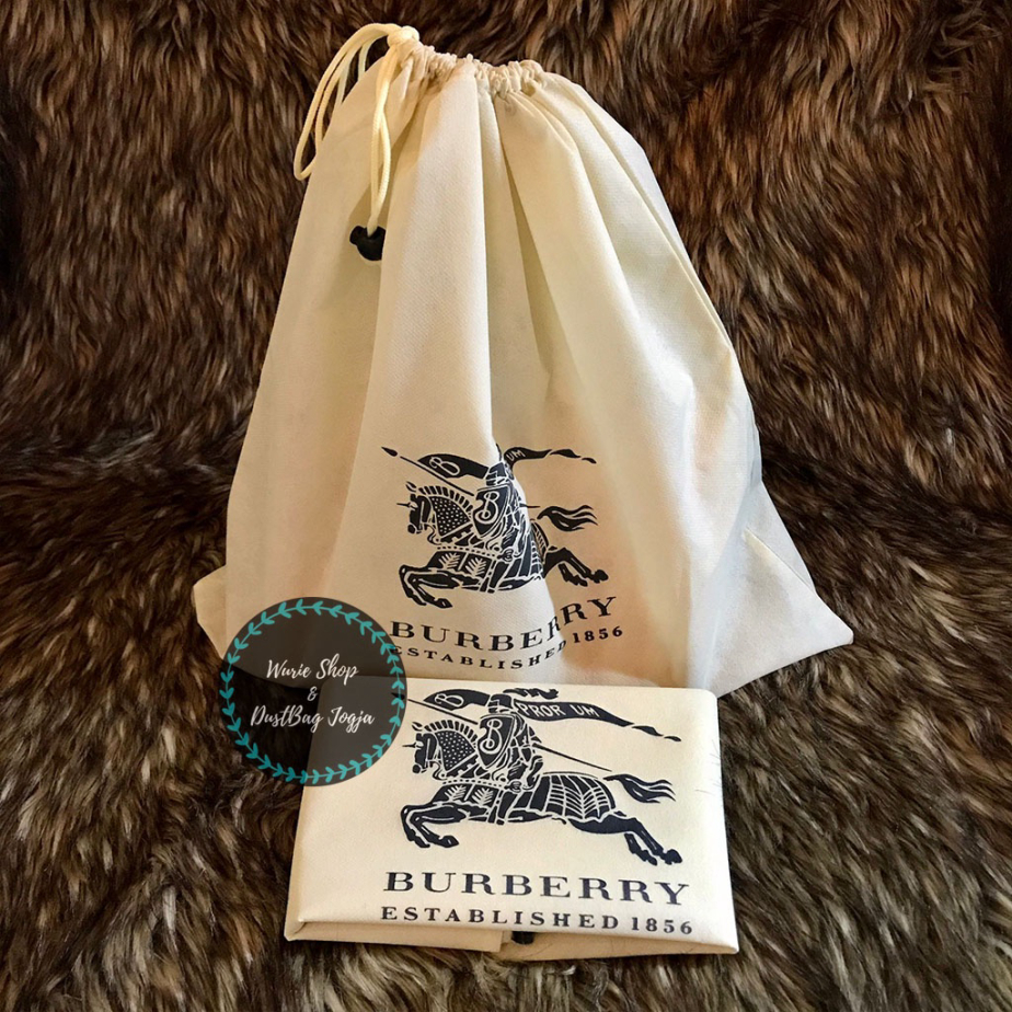 Unik BURBERRY DustBag Pengganti Sarung Cover Tas Pelindung Debu Serut Dust Bag DB Branded Murah