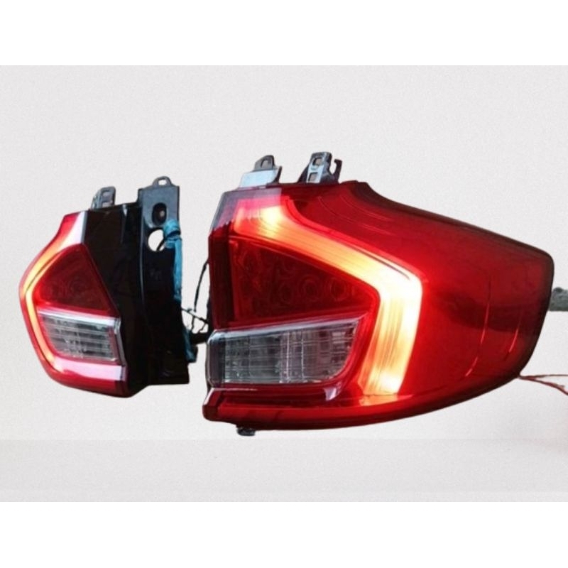 Stoplamp Ertiga GX dan XL7