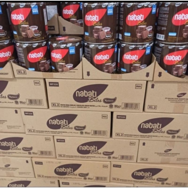 

1dus/pcs wafer nabati kaleng 300gr keju/coklat/pink lava