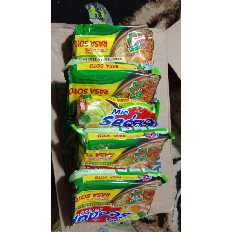 

1 paket mie sedap soto