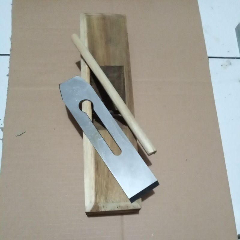 

serutan kayu manual sepaket