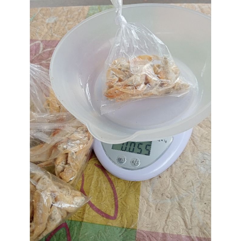 

Ikan Asin Bulu Ayam