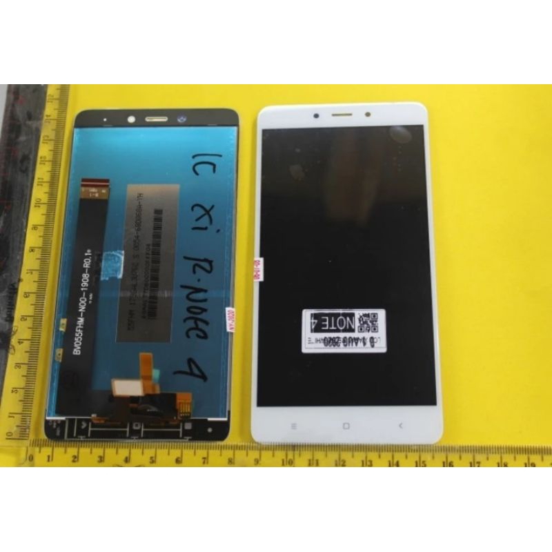 LCD XIAOMI REDMI NOTE 4 PUTIH ORIGINAL