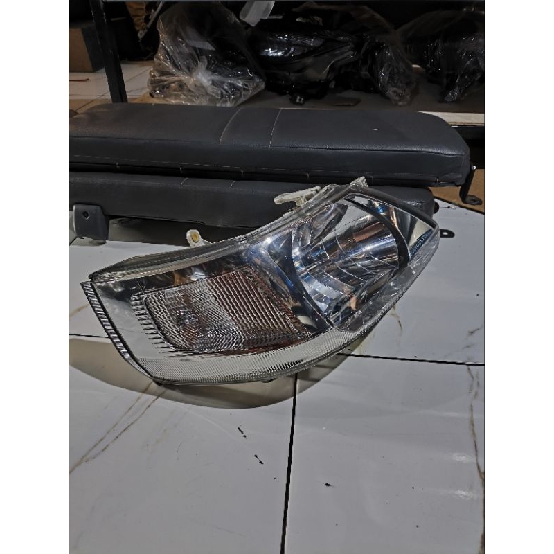 Headlamp serena C24