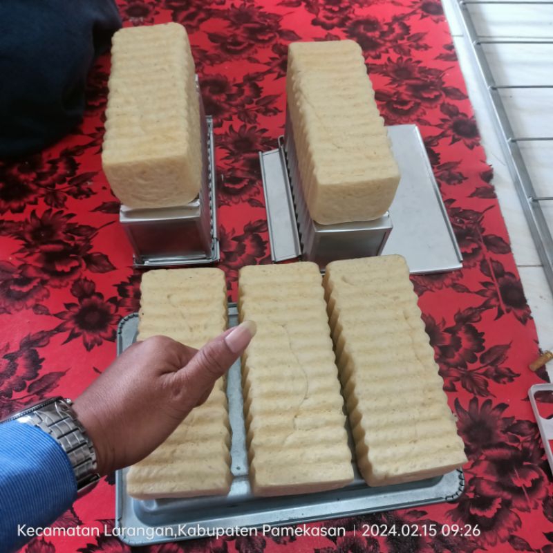 

ROTI BAKAR BANDUNG KASINO | ORIGINAL TASTER ( UKURAN 20X8X8 )