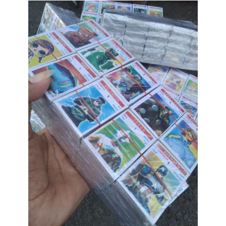 Ready Stok (paagusyese) Mainan kartu kwartet 1 kg isi 2560 Lembar/8 IKAT /KARTU KWARTET/MAINAN KARTU