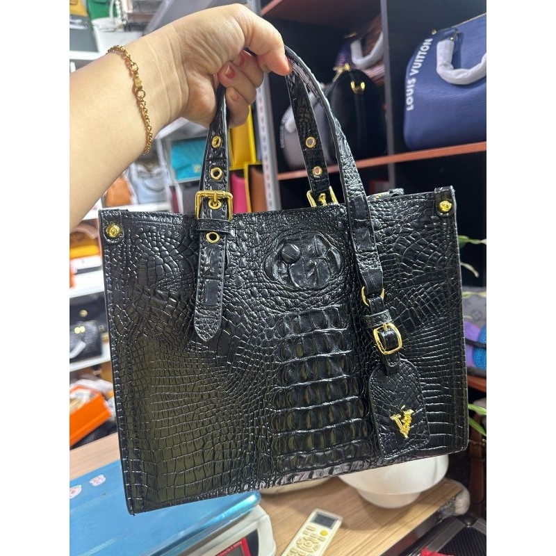 Tas V Croco free Pouch - Tas Fashion Import Premium Wanita