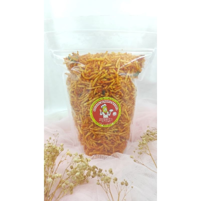 

Kentang Mustofa Pedas Manis Kering gurih kemasan 500Gram