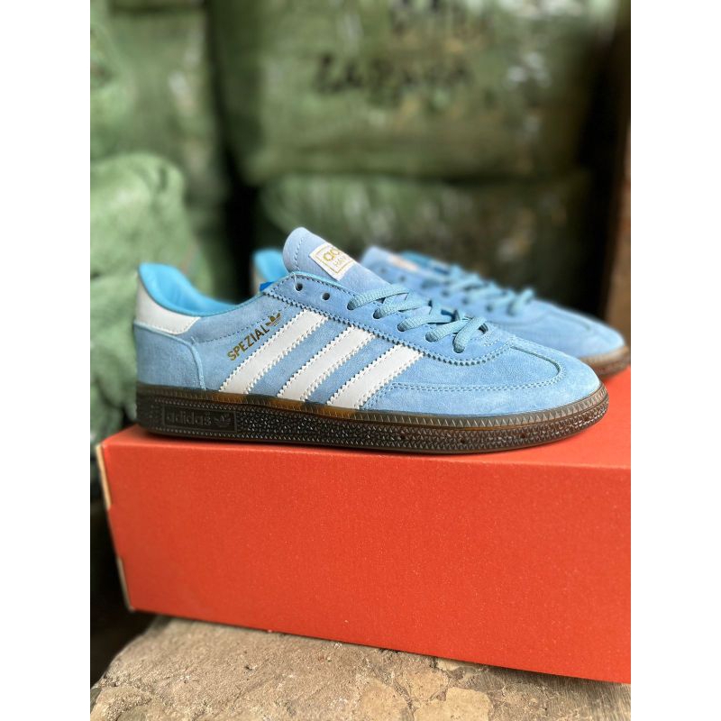 LELANG SEPATU (LINK CO LIVE)