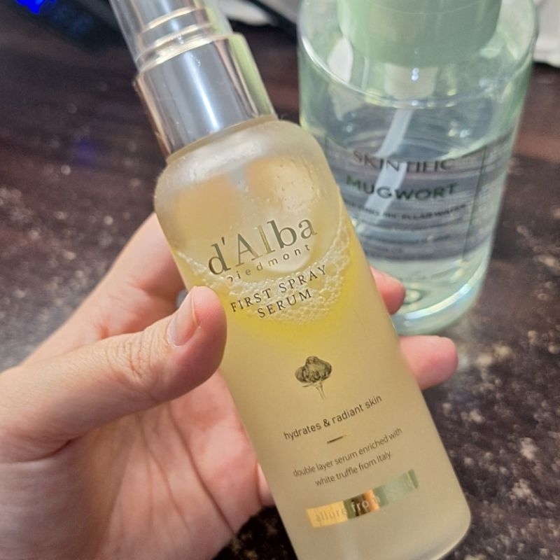 preloved d'alba first spray serum