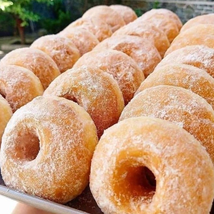 

DONAT KENTANG DONAT EMPUK DONAT FROZEN ISI 1